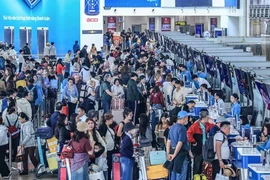 Vietnam Airlines tăng chuyến bay Tết từ sân bay Tân Sơn Nhất