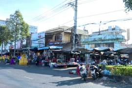 Chưa trả đủ lương đã cho thôi việc, chấm dứt hợp đồng