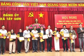 Nâng cao sức chiến đấu của tổ chức đảng và đảng viên