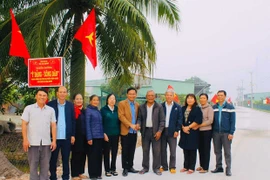 Buôn làng bừng sáng từ ý Đảng - lòng dân