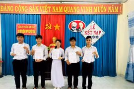 Đảng bộ phường Tam Quan chú trọng bổ sung nguồn lực mới cho Đảng.