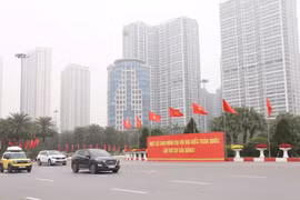 Hà Nội rực rỡ cờ hoa hướng về Đại hội XIV của Đảng