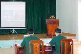 Sư đoàn 31 tổ chức hội thi báo cáo viên giỏi