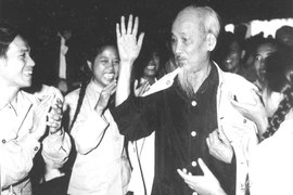 Sáng mãi tinh thần xung kích của tuổi trẻ Việt Nam 