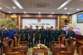 Cục Công tác Biên giới Quân đội Hoàng gia Campuchia thăm, chúc Tết Bộ đội Biên phòng Gia Lai.