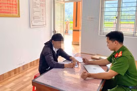 Công an xã Ân Hảo đã làm việc với T.N.S. về hành vi tung tin sai sự thật liên quan hoạt động khai thác cát trên sông An Lão.