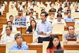 Đại biểu Quốc hội đề xuất giải pháp giảm ùn tắc giao thông cho Thủ đô.