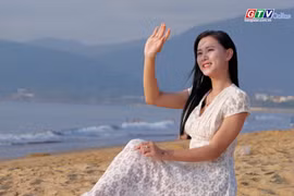 Bãi biển vầng trăng khuyết giữa lòng Quy Nhơn