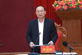 Bí thư Tỉnh ủy, Chủ tịch Ủy ban bầu cử tỉnh Thái Đại Ngọc phát biểu chỉ đạo tại phiên họp thứ 2. 