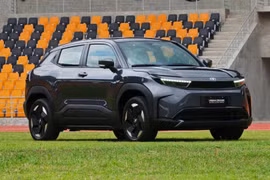 Toyota ra mắt SUV điện đô thị Urban Cruiser EV, giá gần 940 triệu đồng