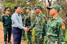 Tập trung đẩy mạnh công tác giảm nghèo gắn với giữ vững biên giới