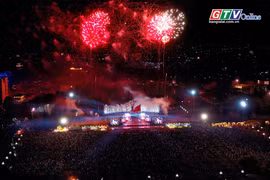 Sôi động không khí đón chào năm mới Ất Tỵ 2025 