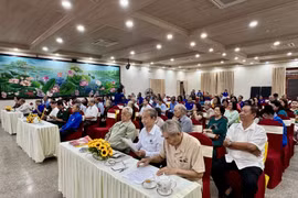 Ra mắt tập hồi ký khắc họa tinh thần đoàn viên thời kháng chiến