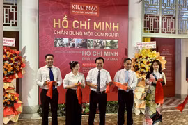 Khai mạc trưng bày 'Hồ Chí Minh - Chân dung một con người'