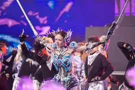 Phương Ly ngày càng bứt phá