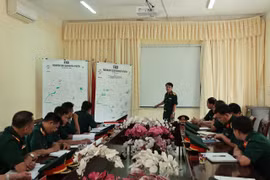 Tư lệnh Quân đoàn 34 kiểm tra Kho Hậu cần-Kỹ thuật 789