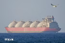 Mỹ phong tỏa eo biển Hormuz khiến Iran thiệt hại khoảng 435 triệu USD mỗi ngày