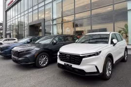 Loạt ô tô ăn khách được giảm giá mạnh dịp cận Tết