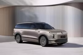 Volkswagen ID. Era 9X nhận cọc tại Việt Nam - EV gắn động cơ xăng