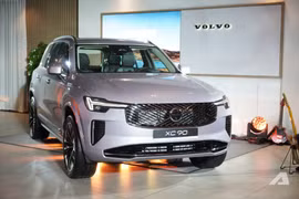 Volvo XC90 2026 thuần điện về Việt Nam, giá gần 3,3 tỷ đồng