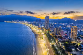 Quy Nhơn dang tay đón khách