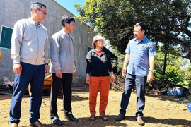 Ðảng gần dân, phát huy hiệu quả công tác giảm nghèo