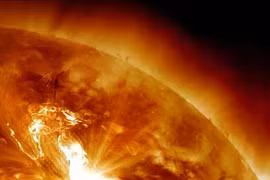 Cảnh báo ảnh hưởng viễn thông do bão Mặt Trời cực mạnh