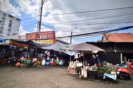 Giải quyết dứt điểm những bất cập kéo dài tại chợ Chư Sê