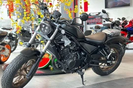 Honda Rebel 500 2026 ra mắt, giá gần 230 triệu đồng