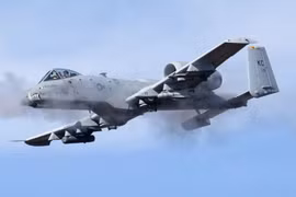 Mỹ tăng gấp đôi phi đội A-10 ở Trung Đông để tấn công tàu Iran