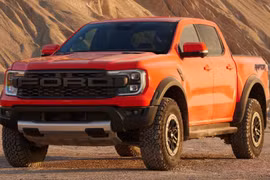 Ford Ranger Raptor V6 sắp về Việt Nam, giá gần 1,3 tỷ đồng