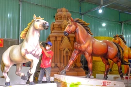 Đa sắc biểu tượng linh vật ngựa ở Gia Lai