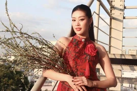 Hoa hậu Khánh Vân tiết lộ hôn nhân với chồng nhiếp ảnh gia