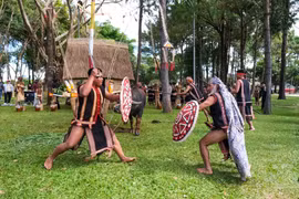 Giữ bản sắc cho vùng đất lễ hội