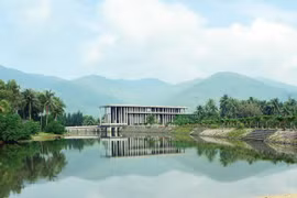 Mở rộng cửa nhìn ra vũ trụ