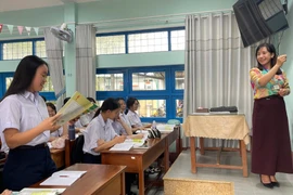 Thay đổi tổ hợp các môn trong xét tuyển đại học: Học sinh phải thích nghi trong thời gian quá ngắn