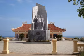 Nhà Tây Sơn với chủ quyền Hoàng Sa - Trường Sa