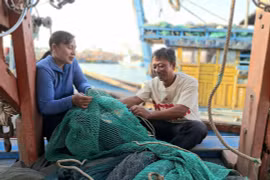 Chuyển đổi nghề cho ngư dân: Lắng nghe để chính sách đi vào đời sống