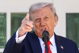 Tổng thống Mỹ yêu cầu Đại học Harvard bồi thường 1 tỷ USD