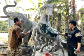 Ngựa trong sắc màu sáng tạo nghệ thuật