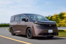 Nissan Elgrand mới sở hữu công nghệ khử tiếng ồn chưa từng có