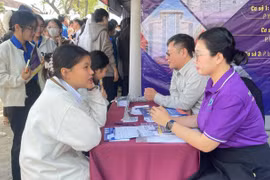 Chú trọng tư vấn tuyển sinh cho học sinh THPT