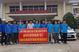 Hỗ trợ doanh nghiệp và người dân khắc phục hậu quả lũ lụt