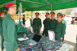 Quân khu 5 kiểm tra công tác chuẩn bị ra quân huấn luyện và tiếp nhận chiến sĩ mới tại Sư đoàn 2.