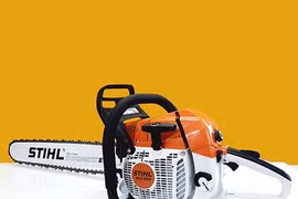 Đối tượng liên quan vụ trộm trong lúc chạy trốn đã giấu 1 máy cưa trong rừng keo (thôn Hưng Nhượng, xã An Hòa) nhưng sau đó tìm không thấy. 