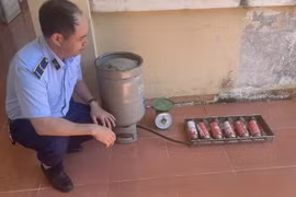 Bộ dụng cụ cơ sở kinh doanh sử dụng để san chiết gas trái phép.