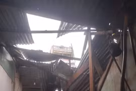 TP. Pleiku: Xuất hiện mưa đá sau đợt nắng nóng kéo dài