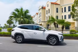 Hyundai Tucson 2025 với thiết kế thời trang, giá niêm yết từ 769 triệu đồng
