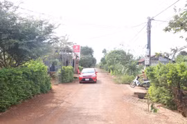 Nông thôn làng Thơh Ga B ngày càng khởi sắc, khang trang, sạch đẹp. Ảnh: Quang Tấn