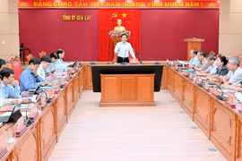 Bí thư Tỉnh ủy Hồ Quốc Dũng chủ trì phiên họp Ban Chỉ đạo các công trình trọng điểm quốc gia tỉnh Gia Lai. Ảnh: Đức Thụy